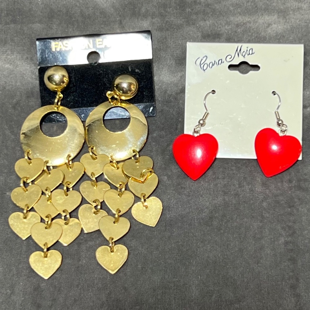Vintage 80s Heart Earrings Gold Tone Tiered Dangle Red Drops Chandelier